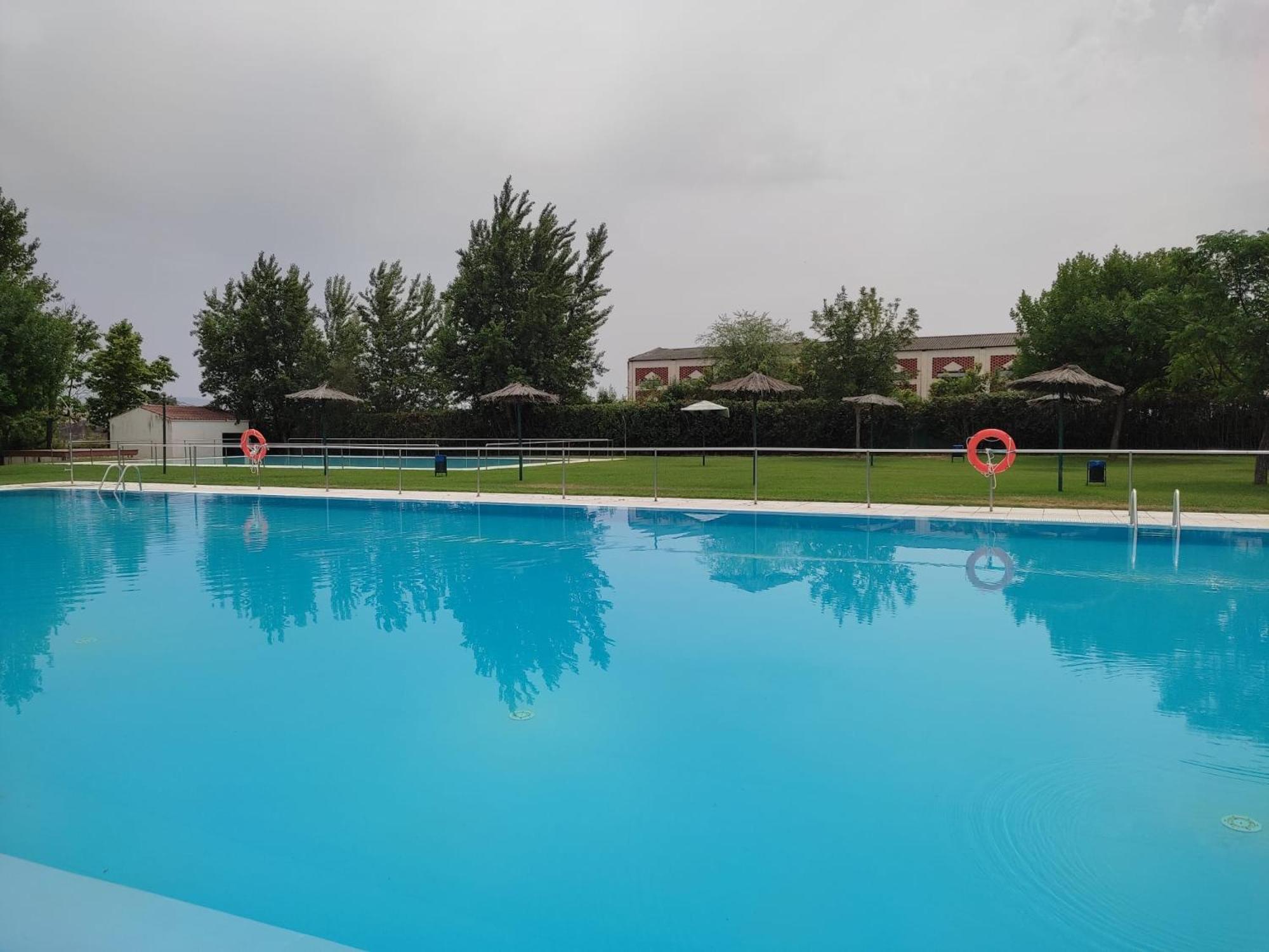 Apartamentos Turisticos Casa Morocho Alagon Del Rio Eksteriør bilde